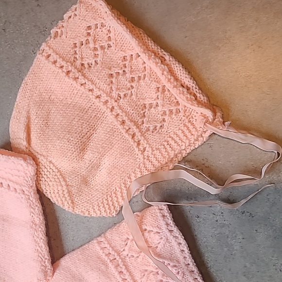 Pink Vintage Hand Knit Baby Set - Picture 4 of 6